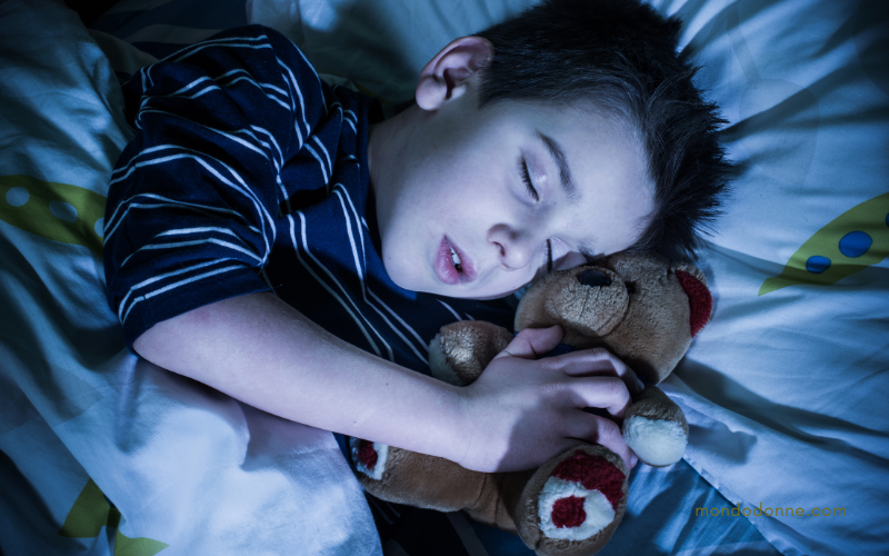 Dormire con i peluches, bambini e sonno