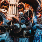 Carnevale 2021 date, luoghi, costumi e maschere