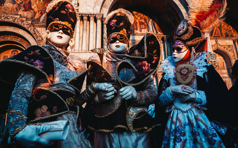 Carnevale 2021 date, luoghi, costumi e maschere