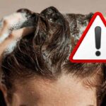 Shampoo, in inverno facciamo tutte lo stesso errore: così favorisci la caduta e non te ne accorgi